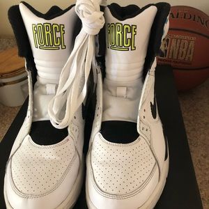 Nike Air Command Force